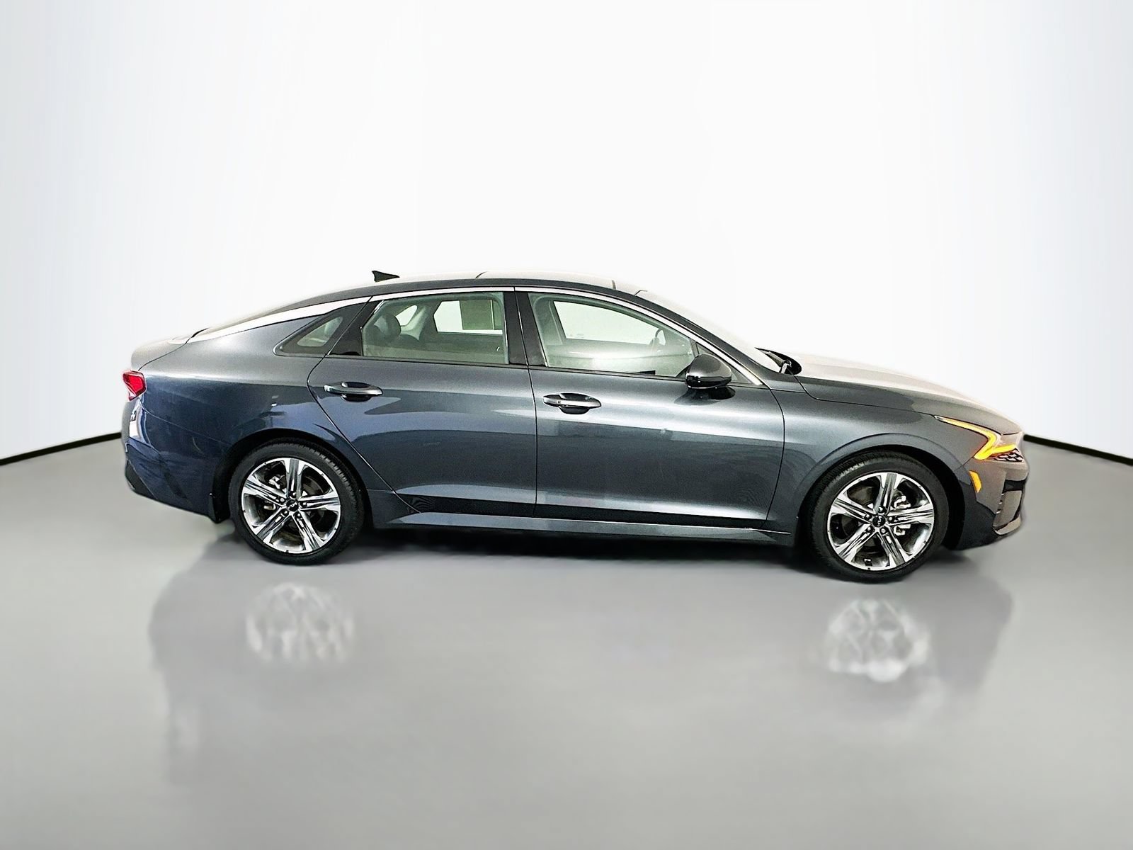 Used 2023 Kia K5 EX FWD image 8
