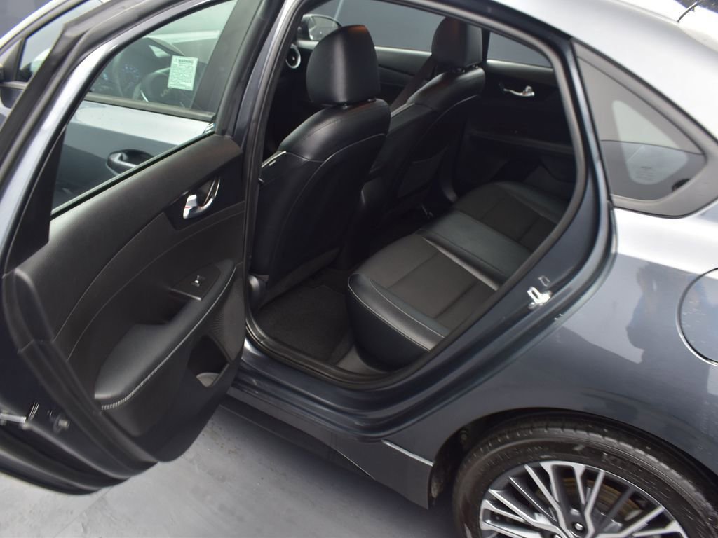 Used 2024 Kia Forte GT-Line image 10