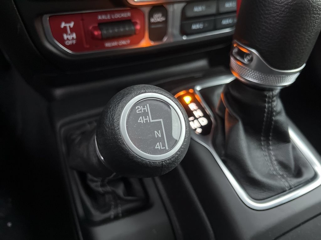 New 2026 Jeep Gladiator Mojave AWD/4WD image 39