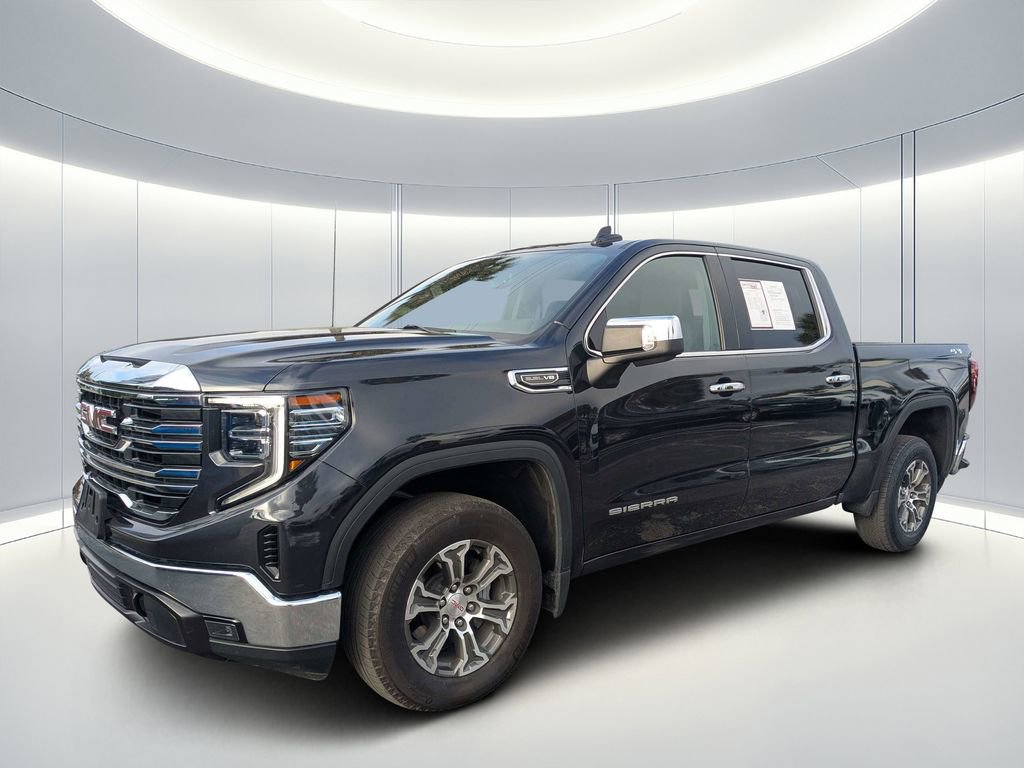 Used 2025 GMC Sierra 1500 SLT AWD/4WD image 7