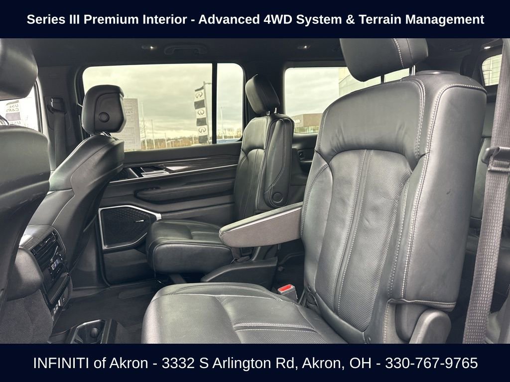Used 2022 Jeep Wagoneer Series III w/ Flexible Seating Group image 40