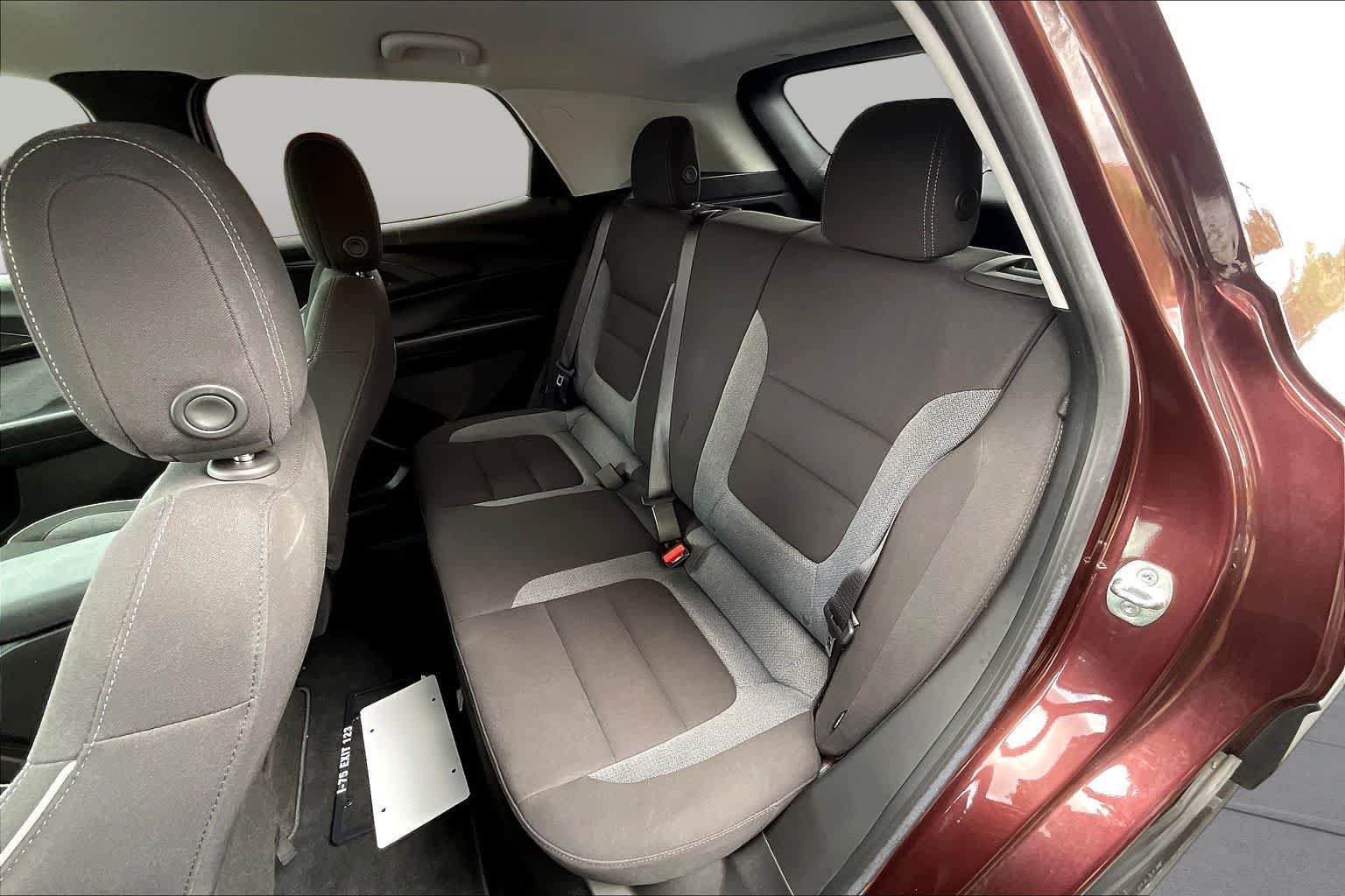 Used 2023 Chevrolet TrailBlazer LT w/ Convenience Package FWD image 25