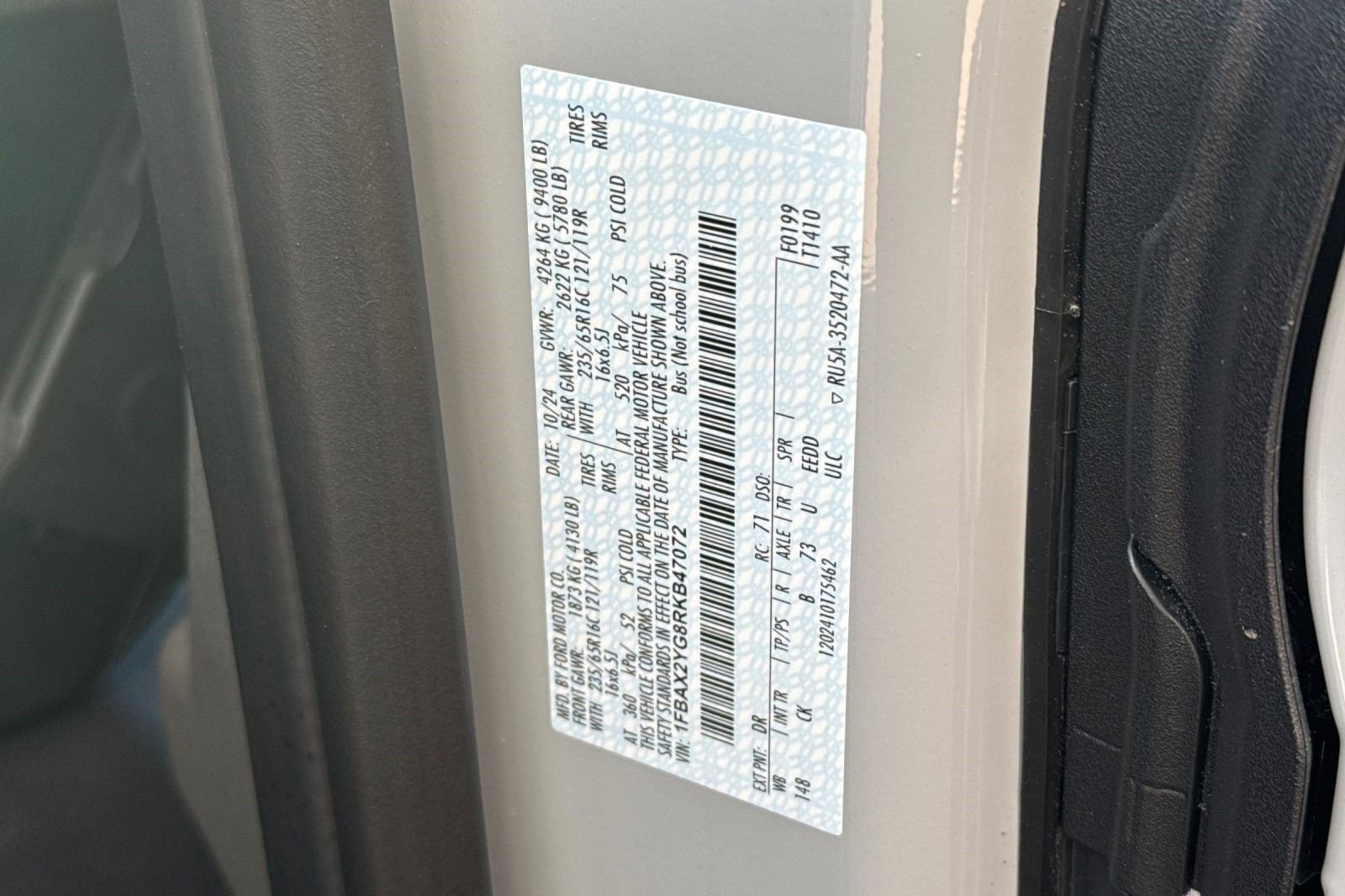 Used 2024 Ford Transit 350 XLT image 27