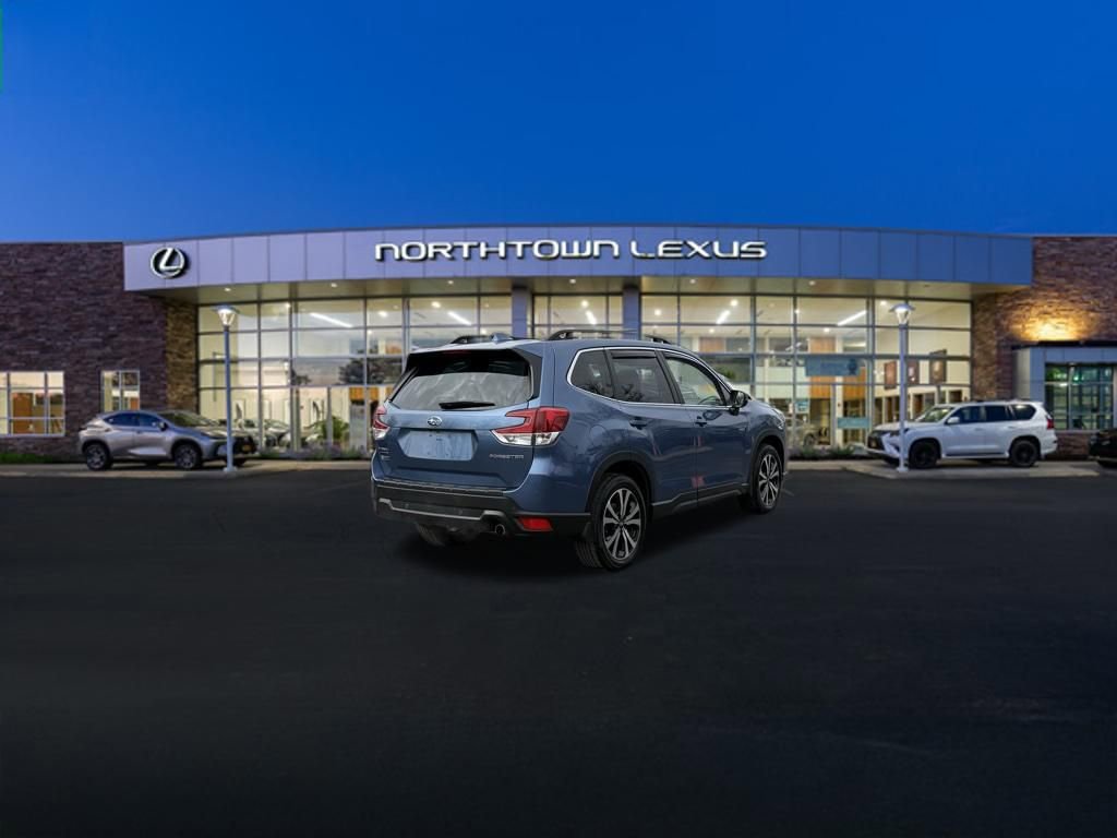 Used 2023 Subaru Forester Limited image 23