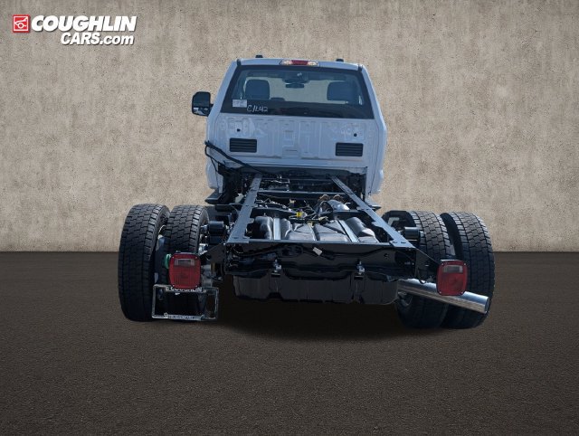 New 2026 Ford F550 4x4 Regular Cab Super Duty image 7