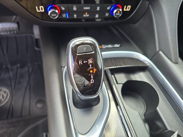 Certified 2019 Buick Enclave Avenir w/ Avenir Technology Package image 23