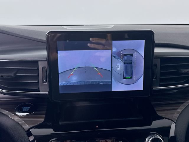 Used 2022 Ford Explorer Limited w/ Equipment Group 301A image 14