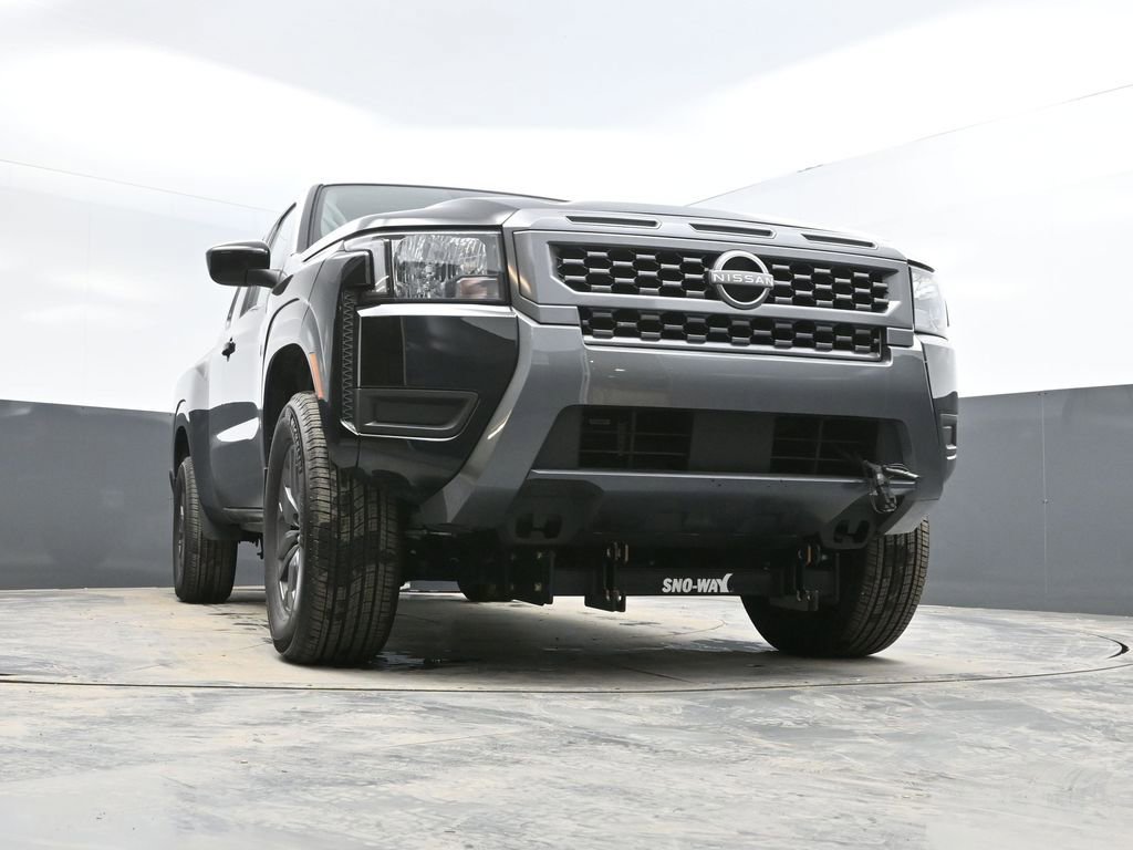 Used 2025 Nissan Frontier SV image 36
