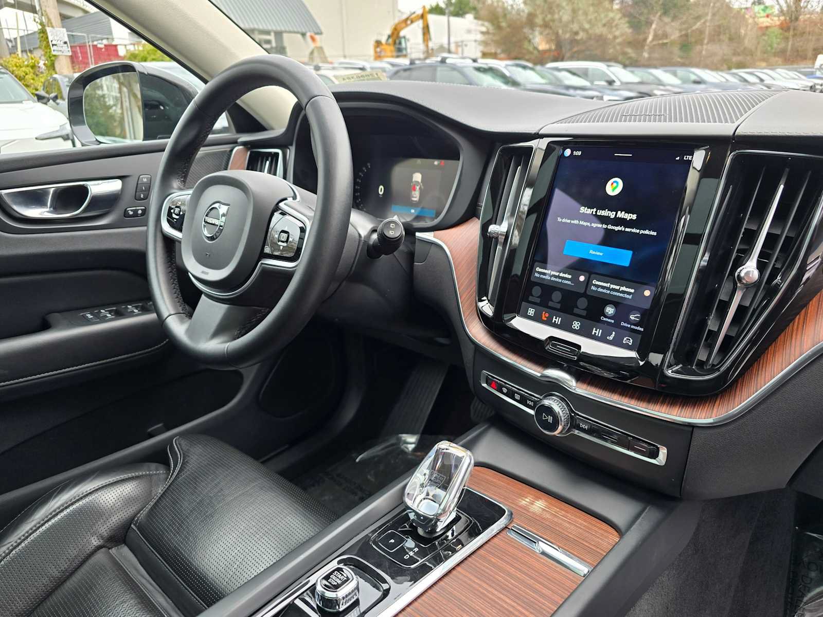 Certified 2023 Volvo XC60 B5 Ultimate AWD/4WD image 13