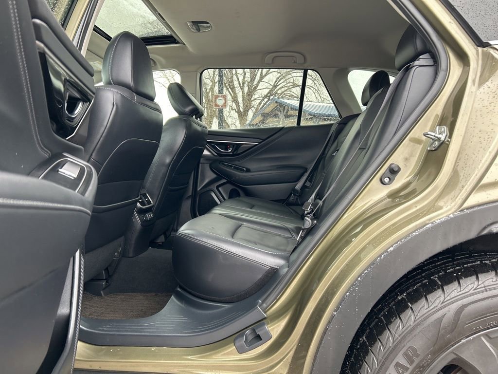 Used 2021 Subaru Outback Limited XT image 16
