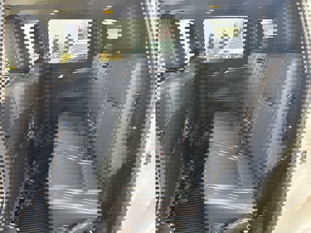 Used 2019 Toyota Highlander Limited Platinum image 31