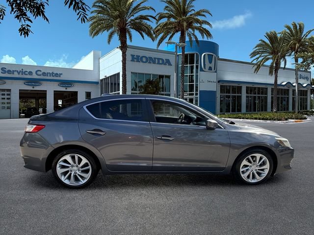Used 2017 Acura ILX FWD image 9