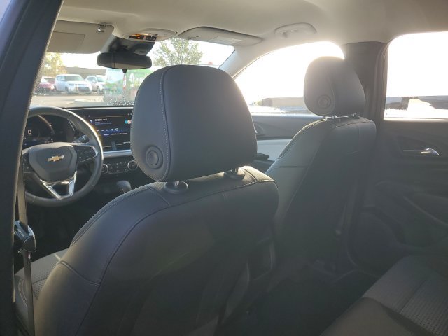 Certified 2024 Chevrolet Trax LT w/ Driver Confidence Package FWD image 9