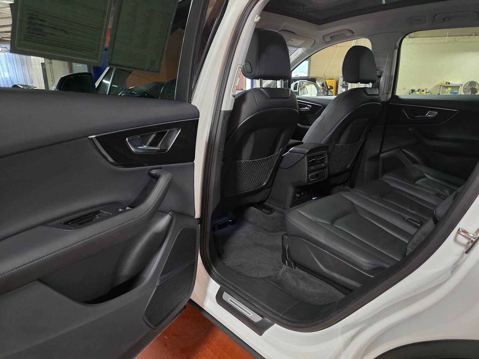 Used 2023 Audi Q7 3.0T Premium Plus image 18