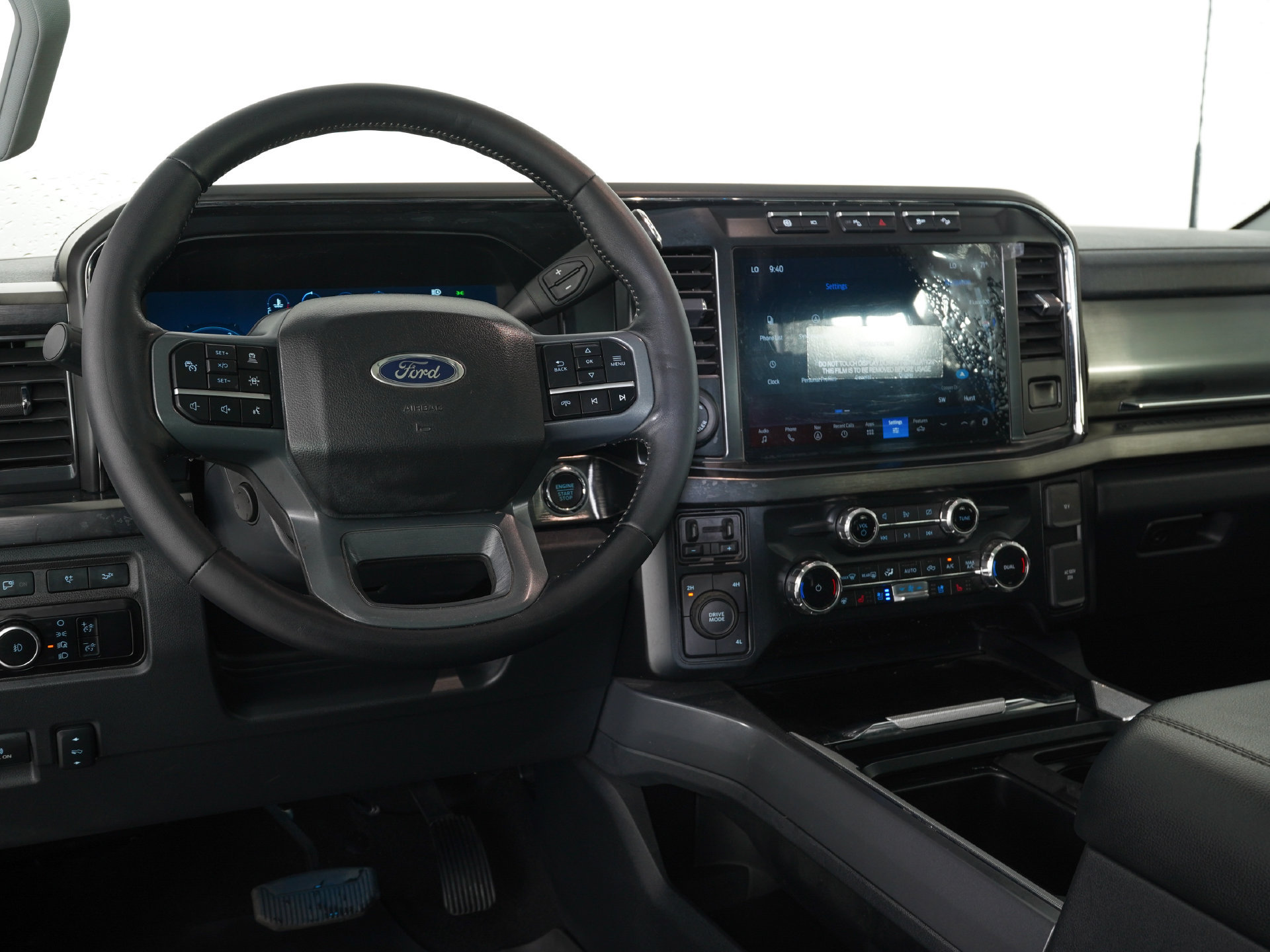 Used 2024 Ford F450 Lariat w/ Lariat Ultimate Package AWD/4WD image 17
