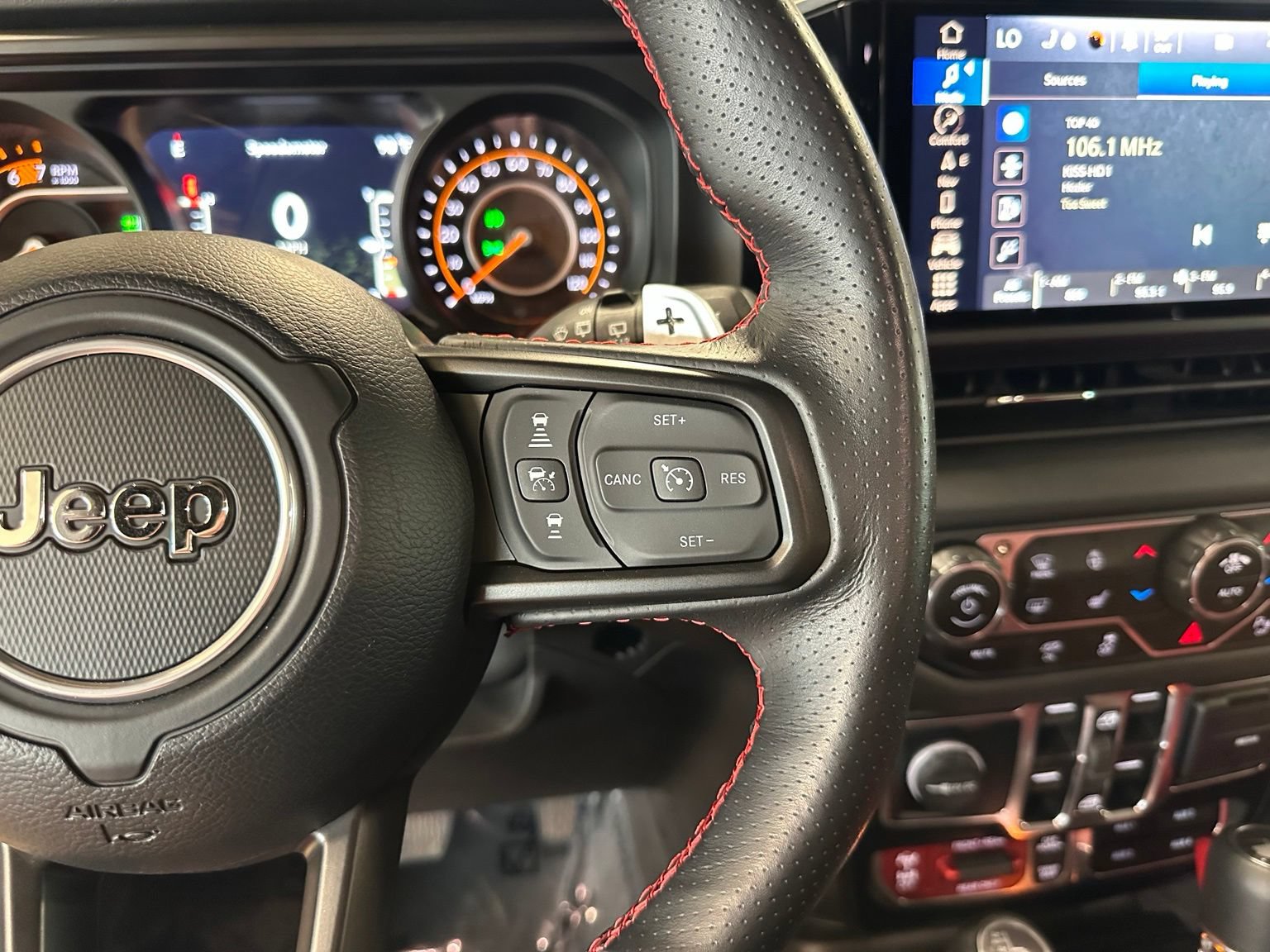 Used 2024 Jeep Wrangler Unlimited Rubicon 392 AWD/4WD image 20