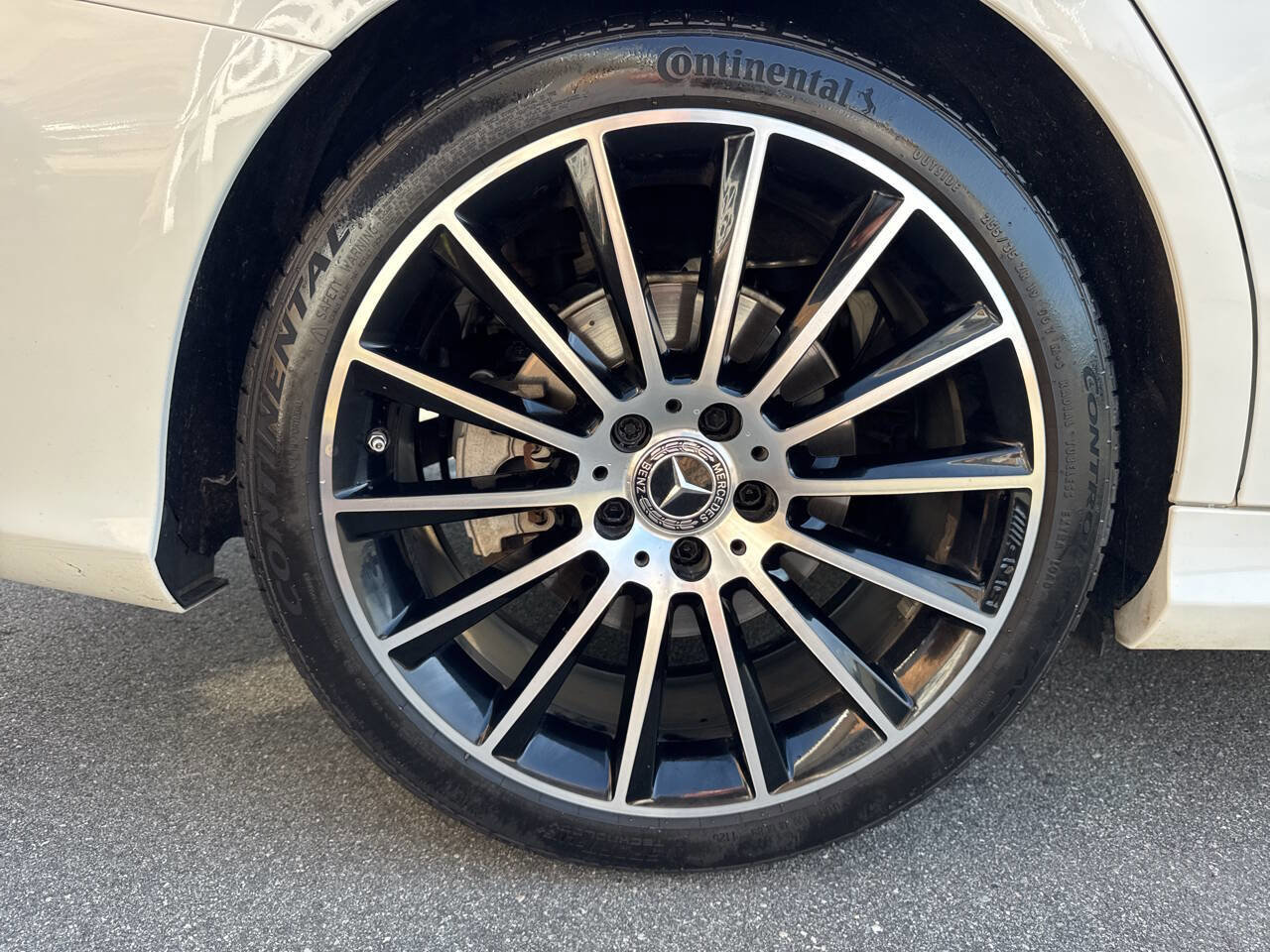 Used 2019 Mercedes-Benz C 300 Sedan w/ AMG Line image 35