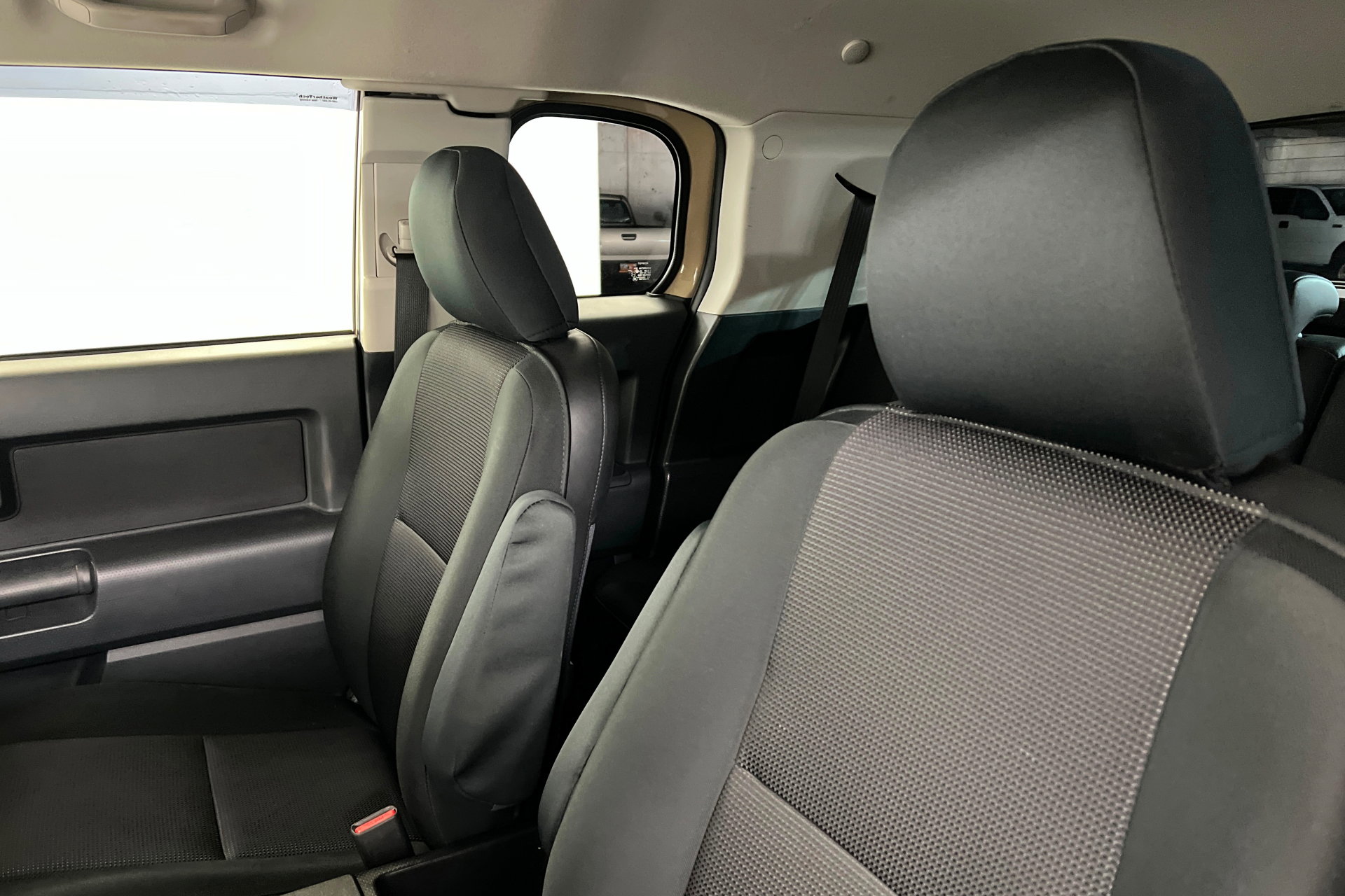 Used 2012 Toyota FJ Cruiser 4WD w/ TRD Sport Pkg image 17