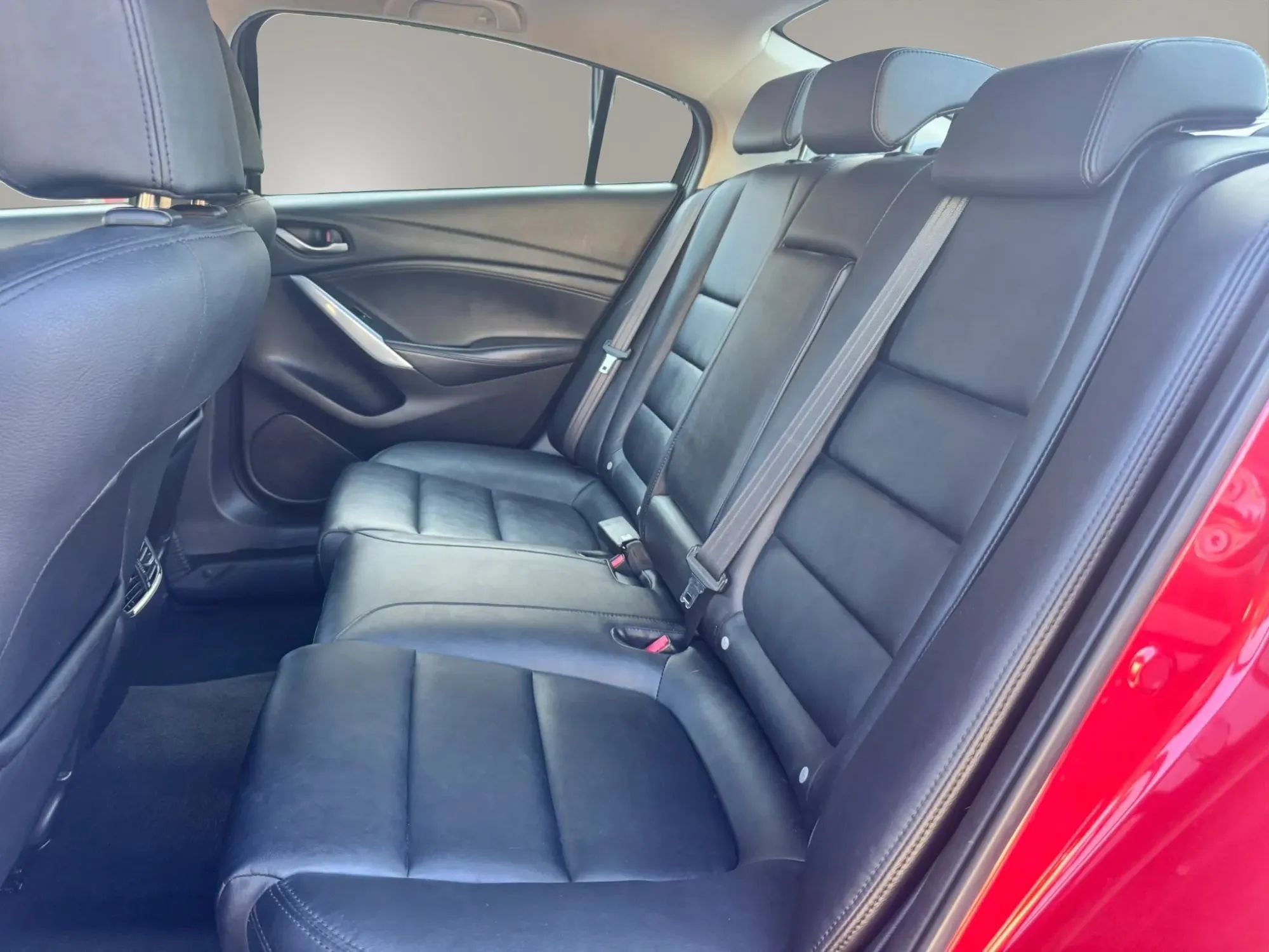 Used 2015 MAZDA MAZDA6 Touring w/ Touring Technology Package FWD image 13