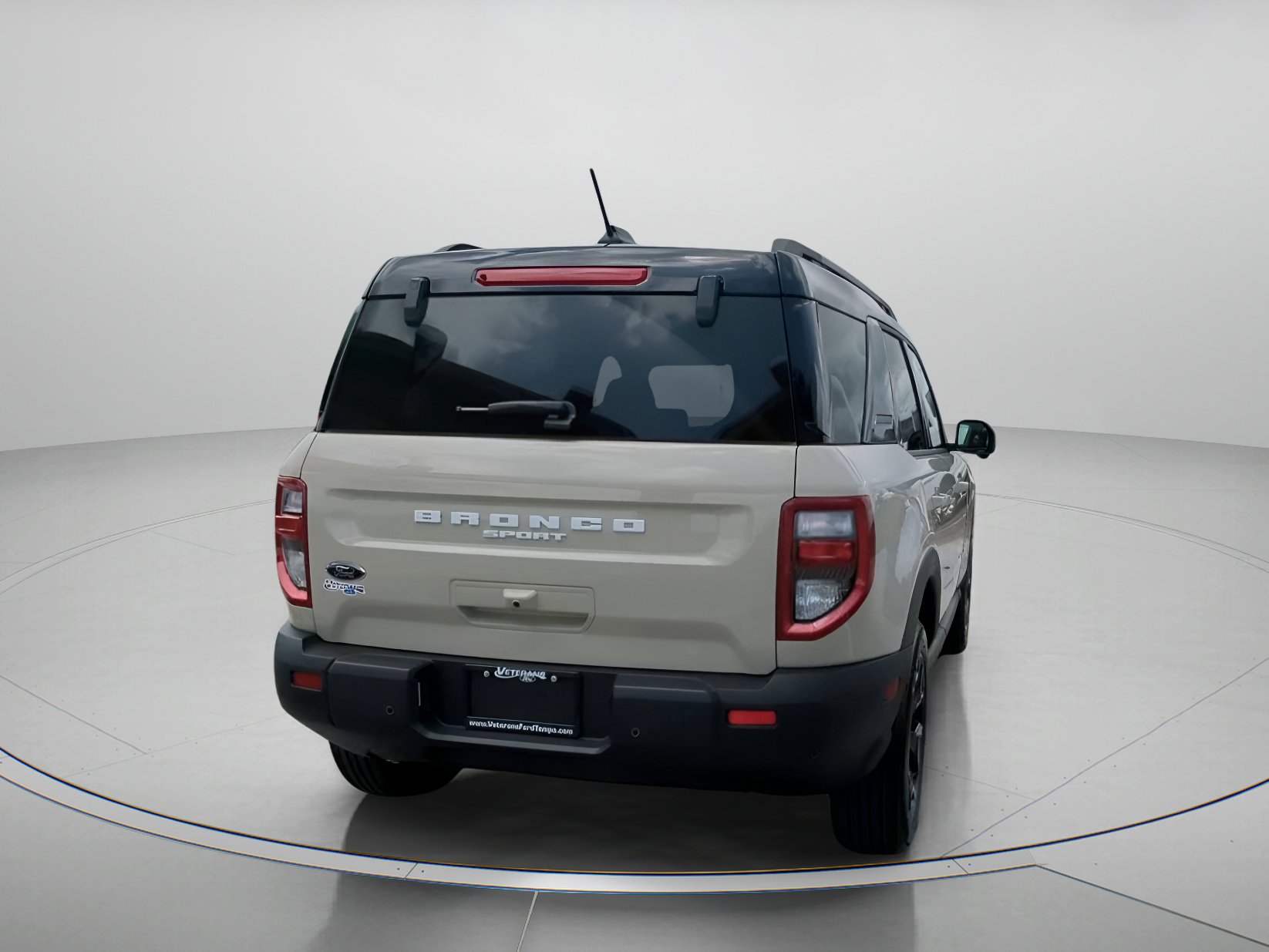 New 2025 Ford Bronco Sport Outer Banks w/ Outer Banks Tech Package+ AWD/4WD image 30