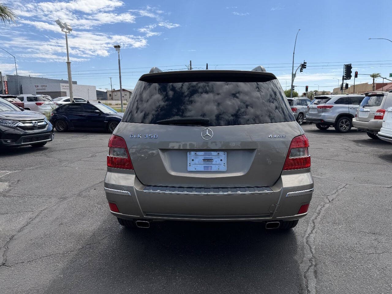 Used 2010 Mercedes-Benz GLK 350 4MATIC image 6