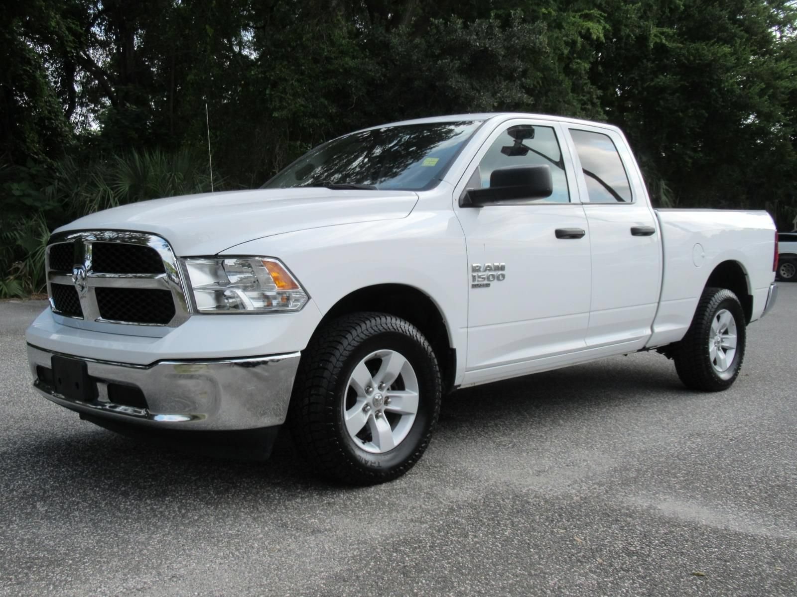 Certified 2024 RAM 1500 Classic SLT AWD/4WD image 3
