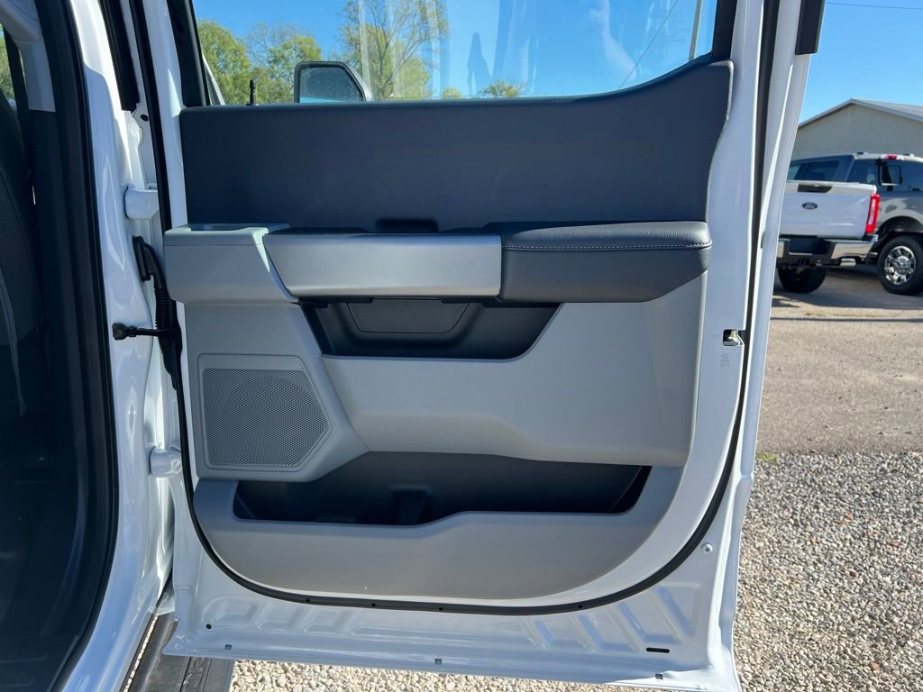 New 2026 Ford F350 XL w/ STX Appearance Package image 19