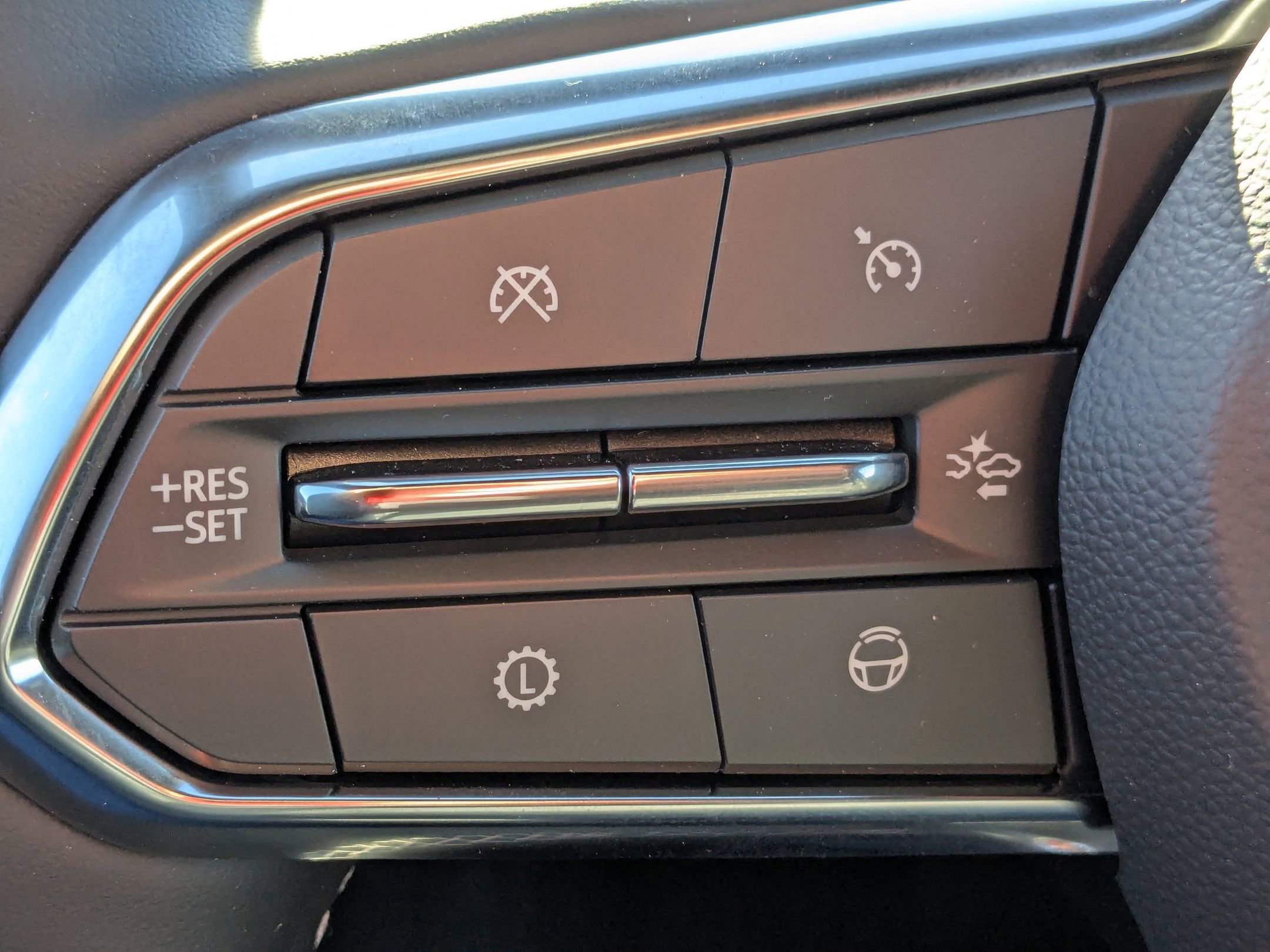 New 2025 Chevrolet Traverse Z71 w/ Enhanced Driving Package image 12