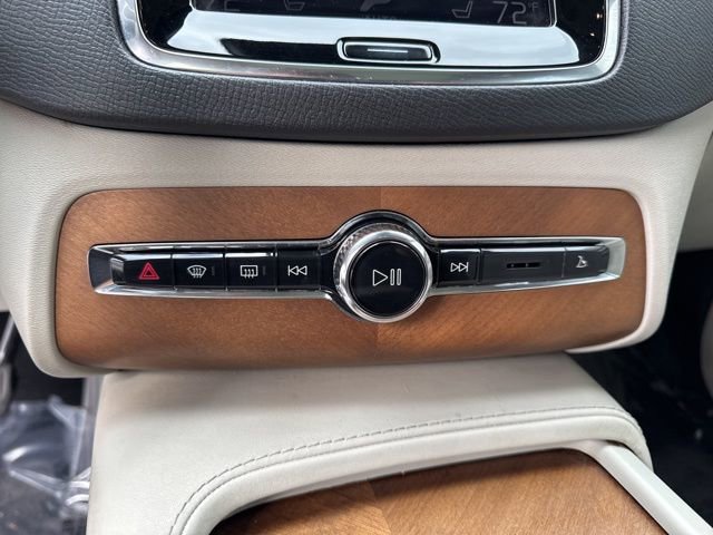 Used 2018 Volvo XC90 T8 Inscription w/ Luxury Package image 29