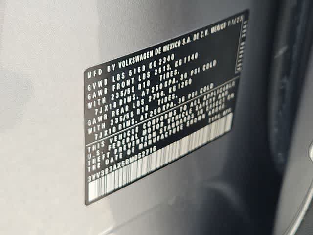 Used 2024 Volkswagen Tiguan SE FWD image 29