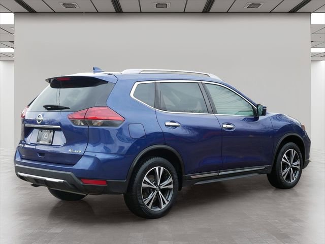 Used 2017 Nissan Rogue SL w/ SL Premium Package image 5
