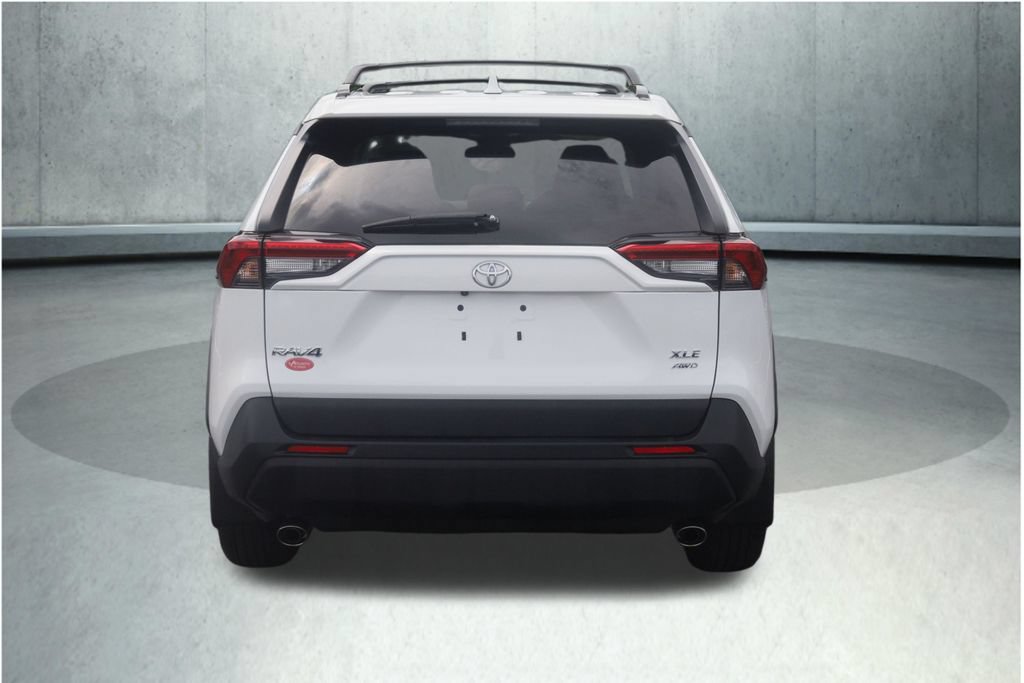 Certified 2023 Toyota RAV4 XLE w/ Convenience Package AWD/4WD image 15
