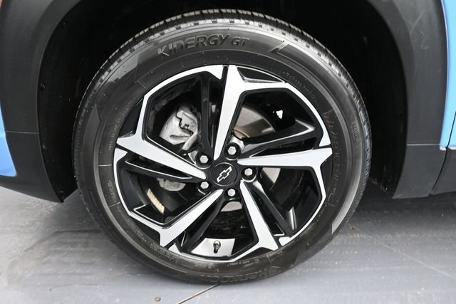 Used 2023 Chevrolet TrailBlazer RS w/ Sun and Liftgate Package FWD image 22