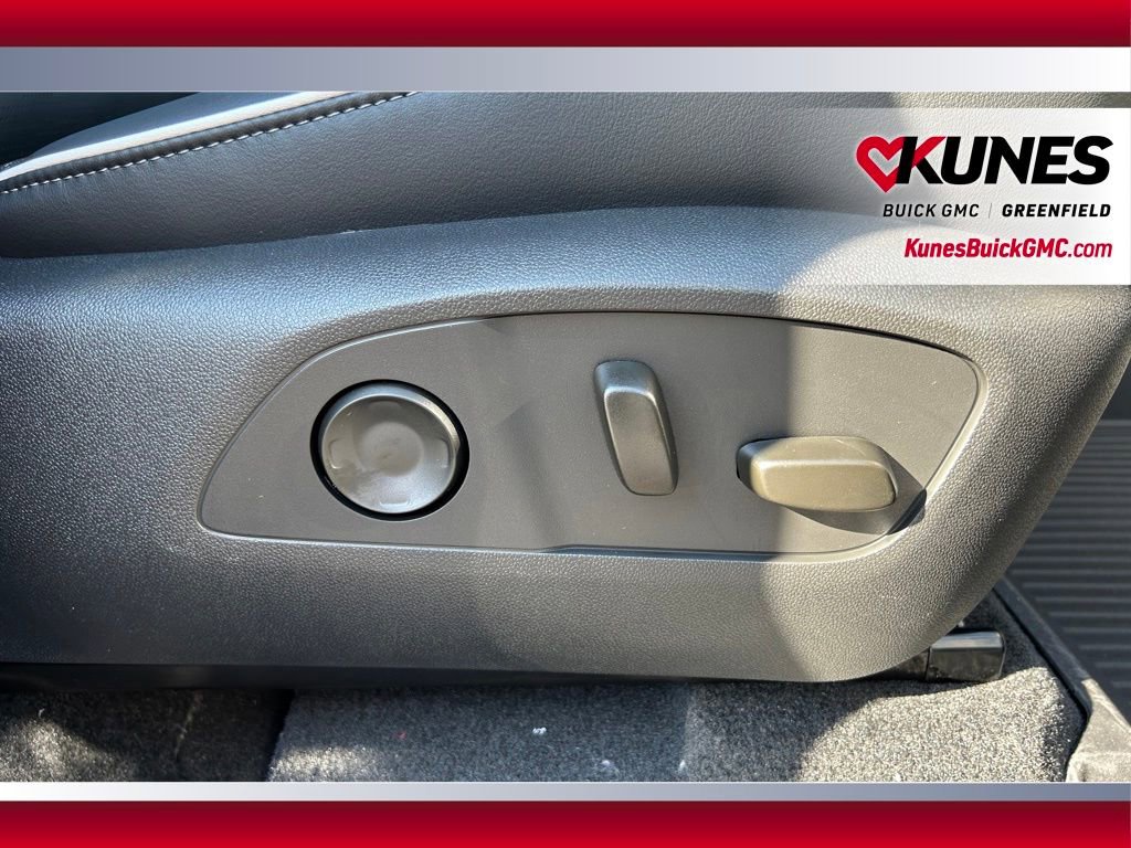 New 2026 Buick Enclave Sport Touring w/ LPO, Floor Liner Package image 57
