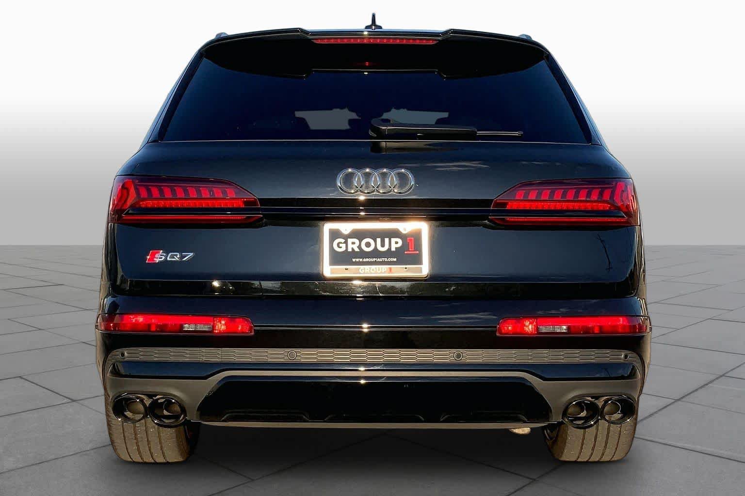 Used 2024 Audi SQ7 Prestige w/ S Sport Package AWD/4WD image 5