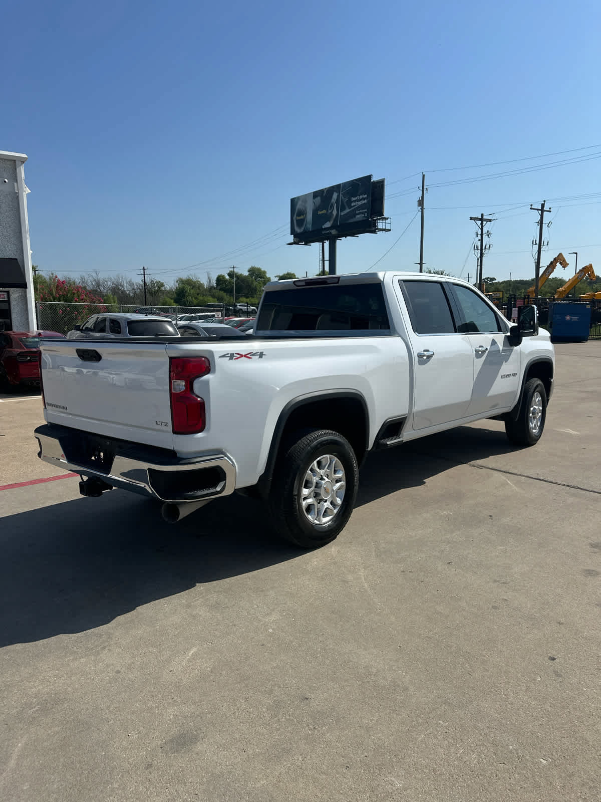 Used 2021 Chevrolet Silverado 2500 LTZ AWD/4WD image 12