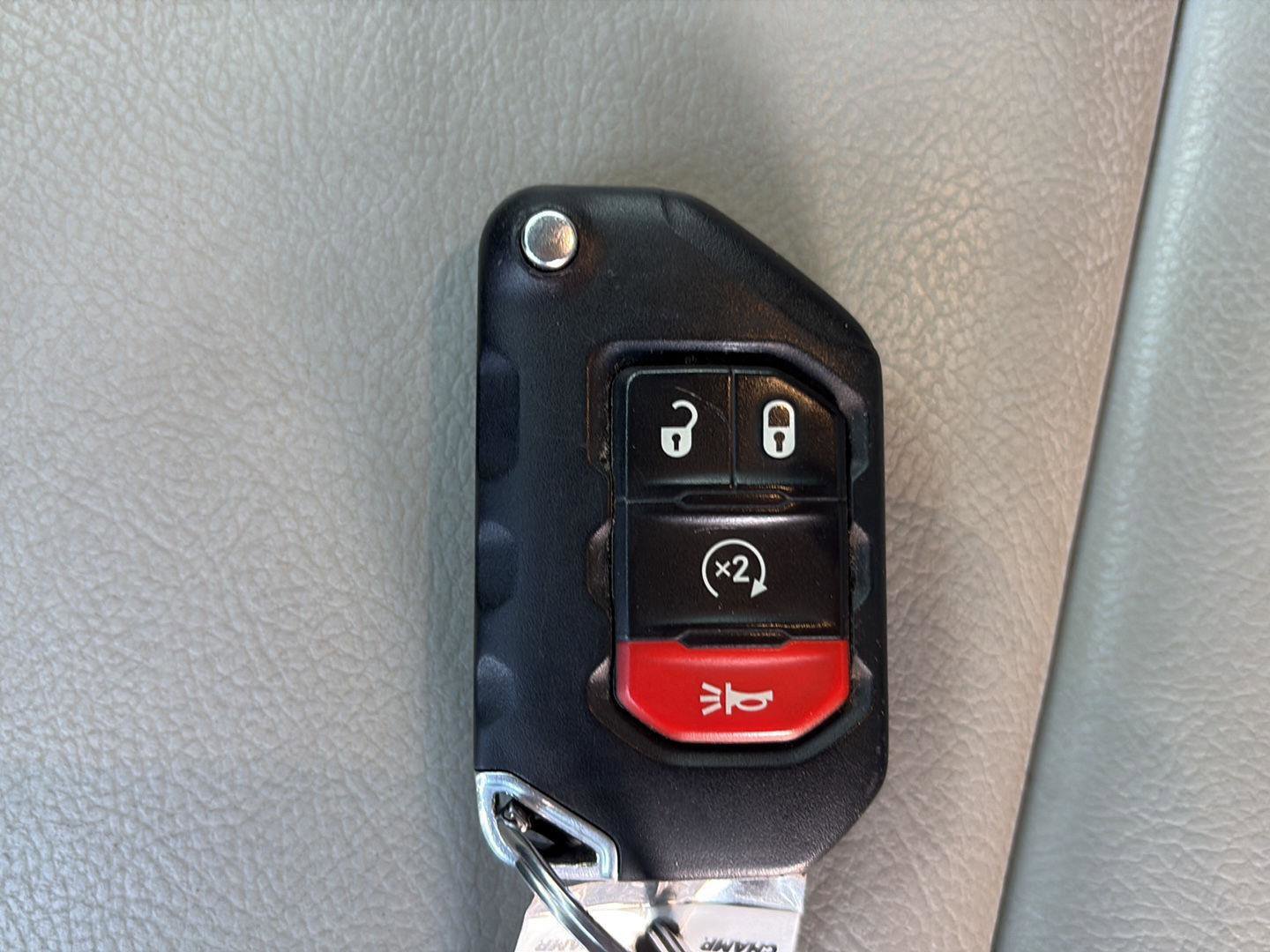 Used 2023 Jeep Gladiator Mojave w/ Cold Weather Group AWD/4WD image 33