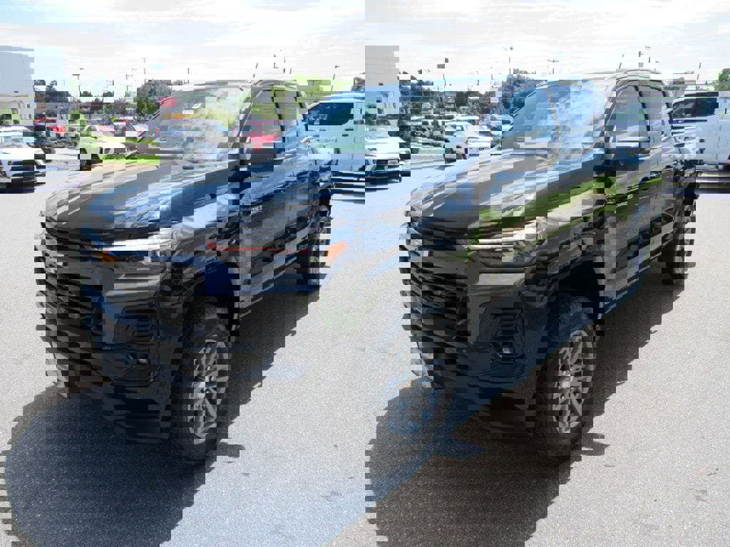 New 2026 Chevrolet Colorado LT w/ LT Convenience Package image 2