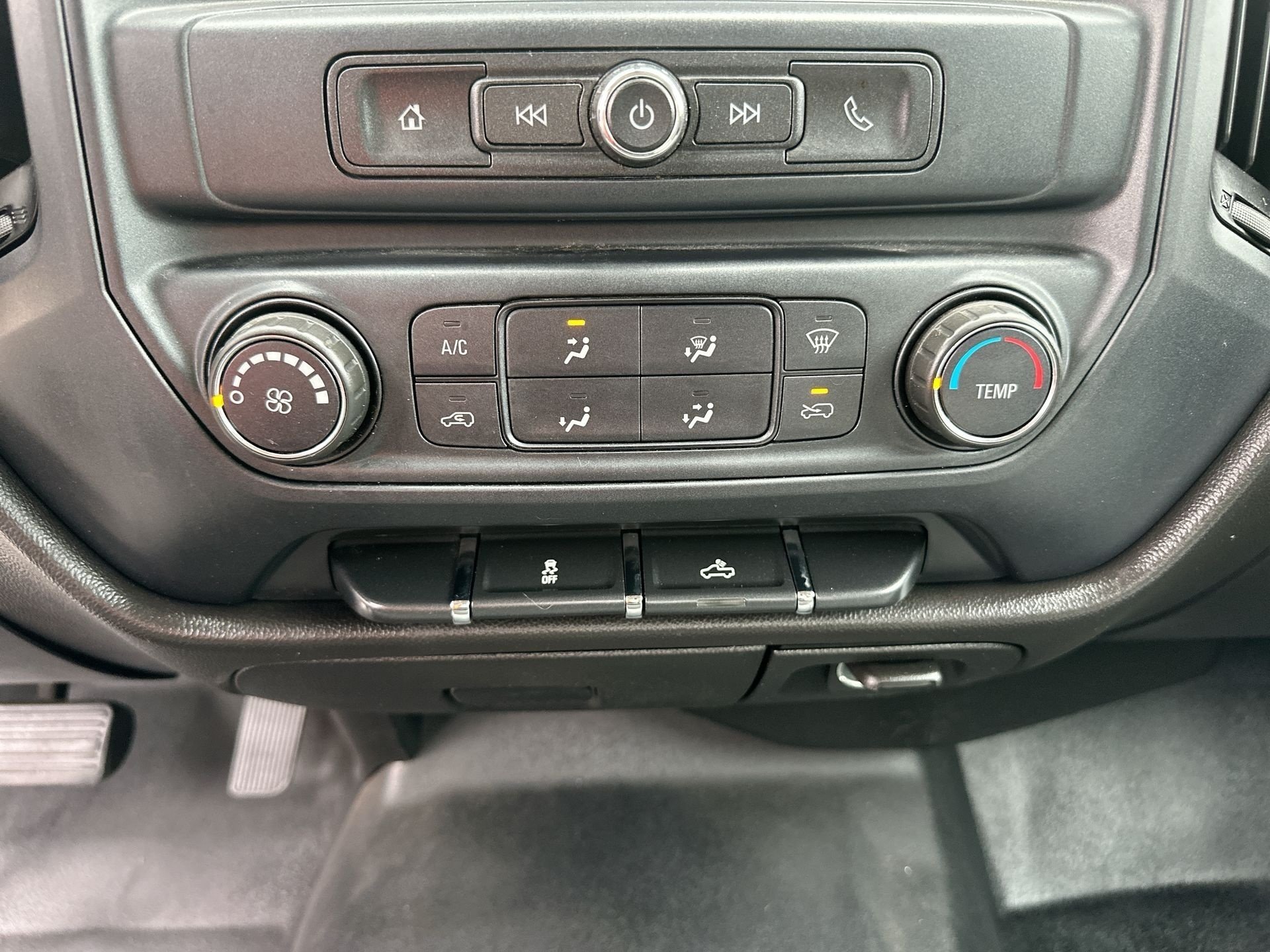 Used 2018 Chevrolet Silverado 2500 W/T RWD image 33
