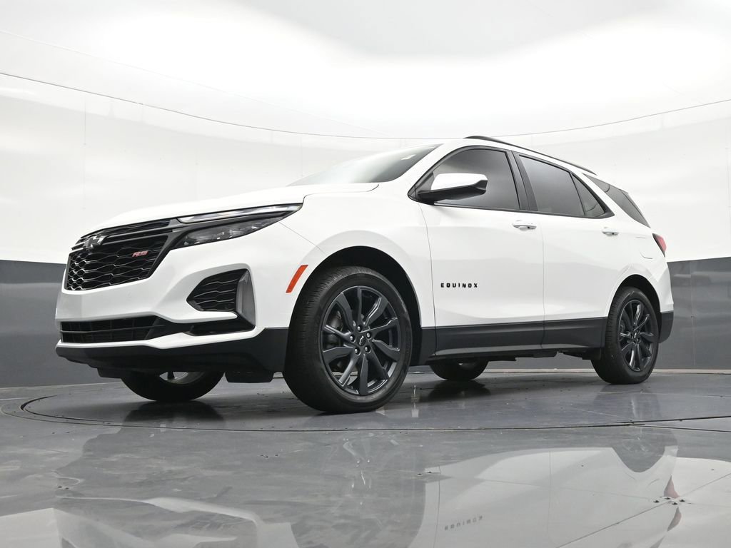 Used 2024 Chevrolet Equinox RS FWD image 23
