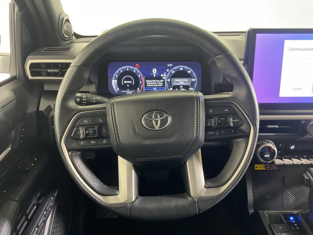 Used 2025 Toyota 4Runner Limited AWD/4WD image 12
