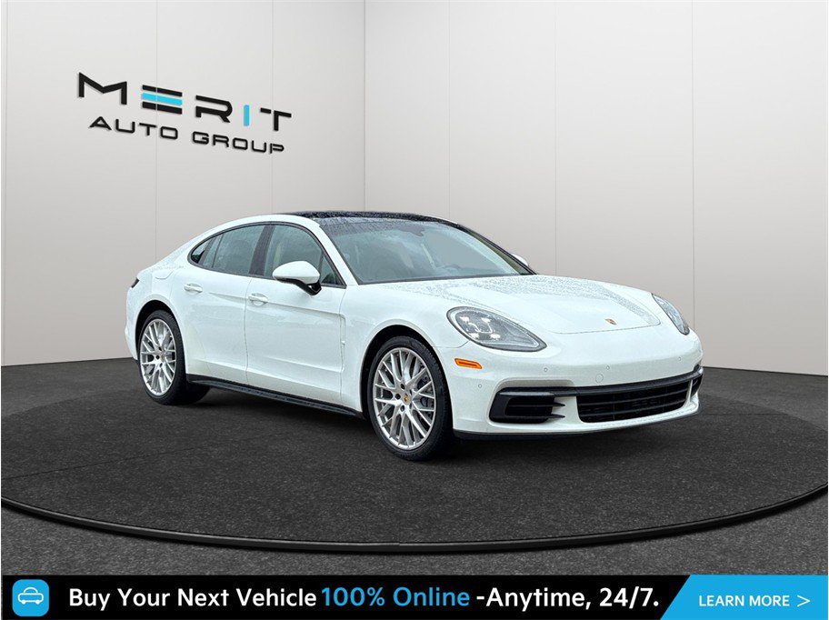 Used 2017 Porsche Panamera 4 AWD/4WD image 1