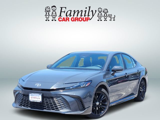 Used 2025 Toyota Camry SE