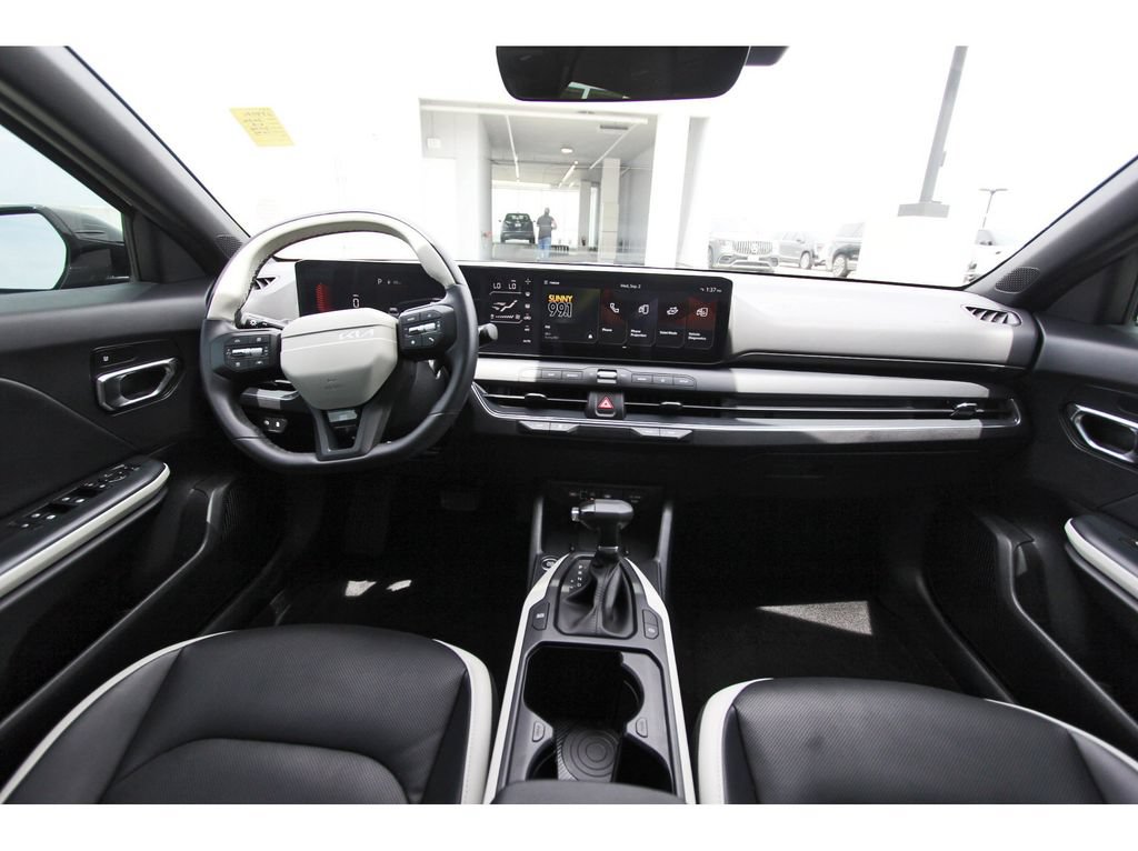 Used 2026 Kia K4 GT-Line w/ GT-Line Sunroof Package FWD image 9