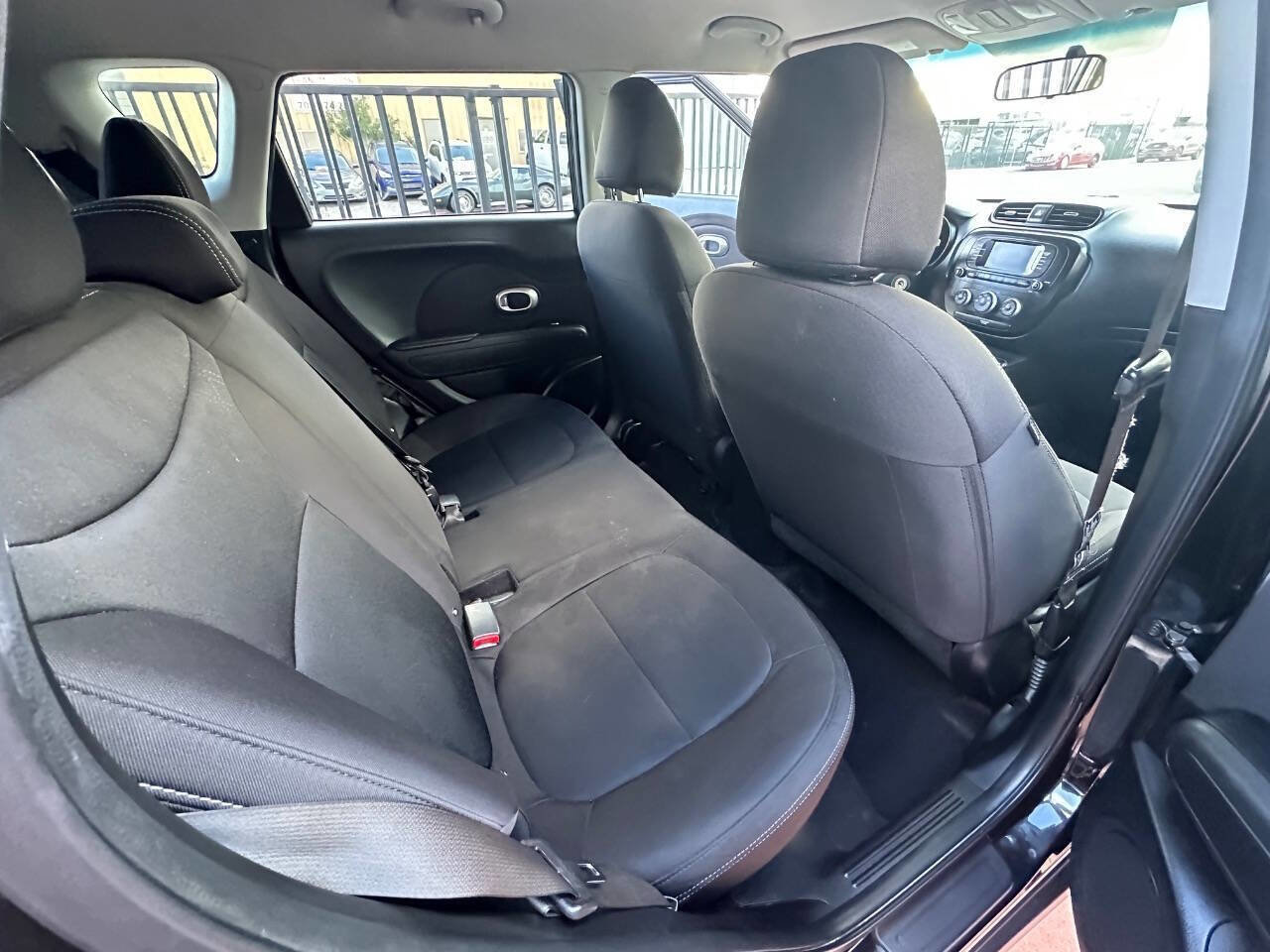 Used 2018 Kia Soul FWD image 15