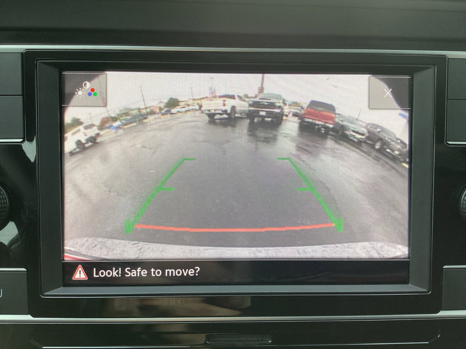 Used 2024 Volkswagen Jetta SE image 19