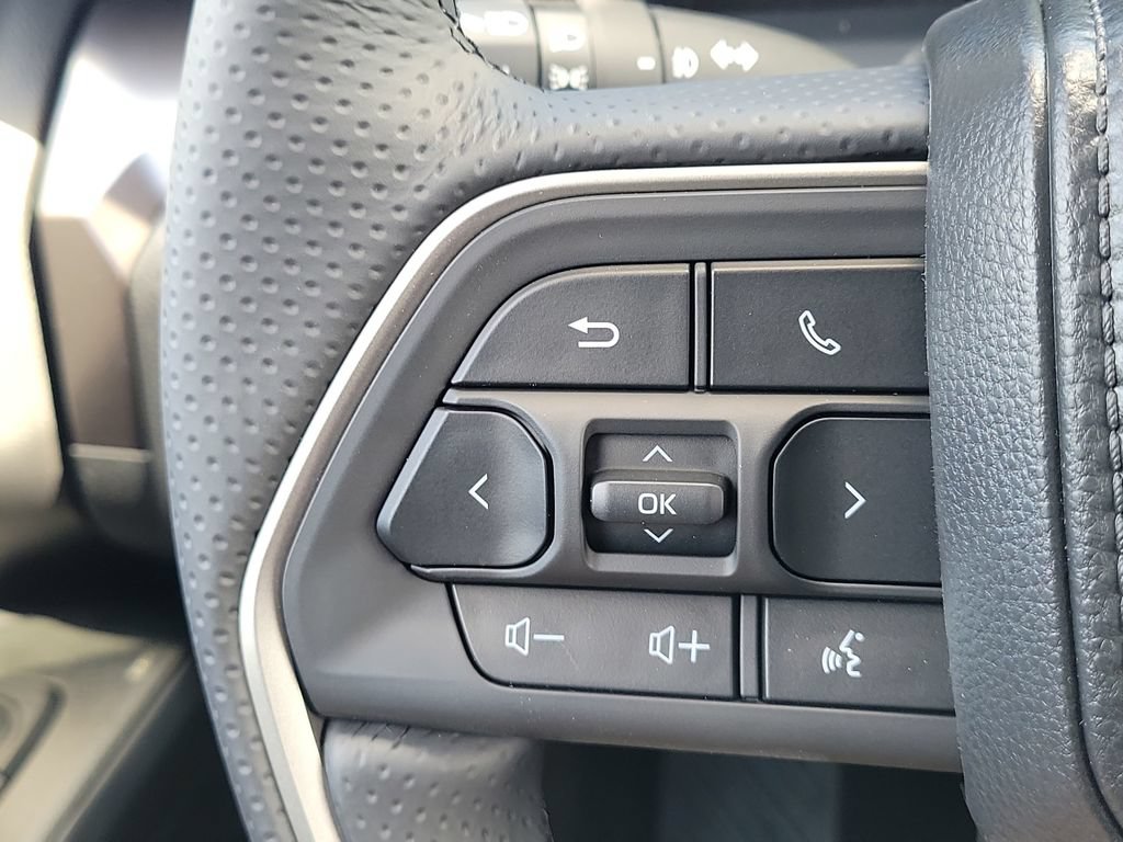 New 2026 Toyota 4Runner SR5 AWD/4WD image 9