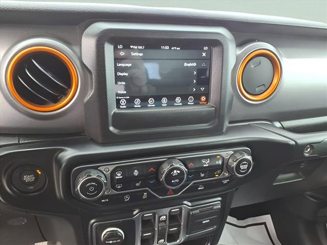 Used 2021 Jeep Gladiator Mojave w/ Cold Weather Group image 11