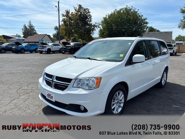 Used 2019 Dodge Grand Caravan SXT FWD image 3