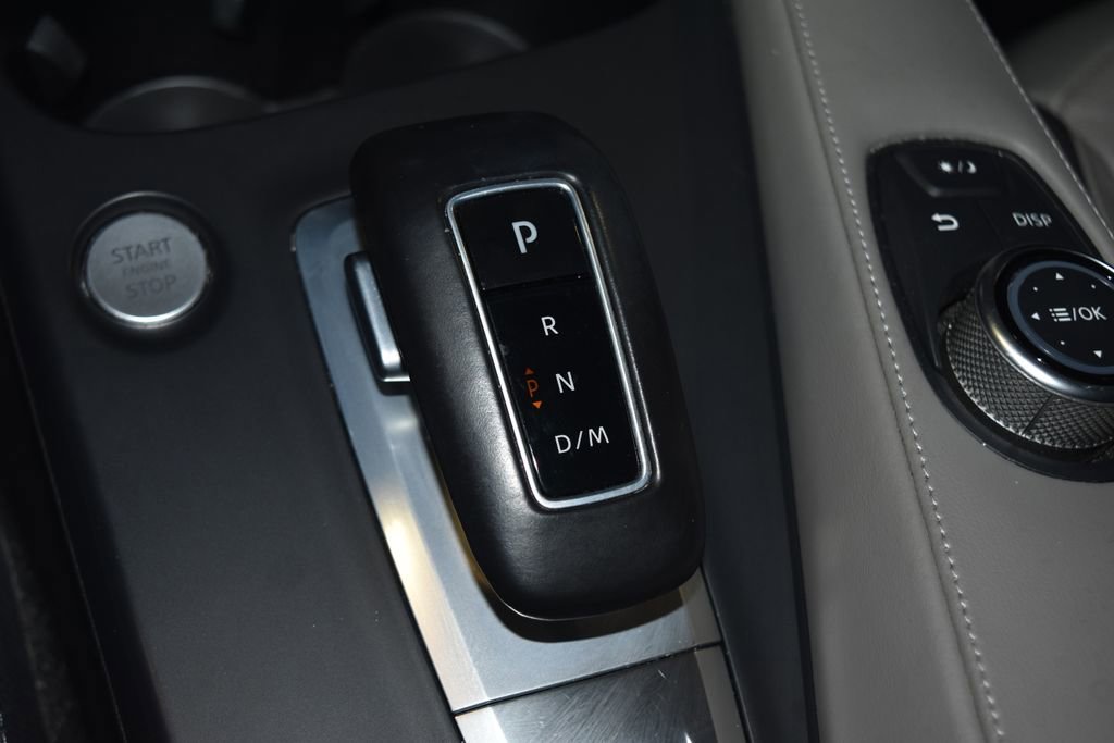Used 2023 INFINITI QX50 Luxe FWD image 16